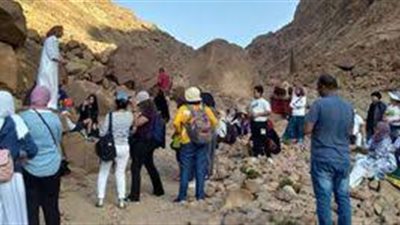 418 سائحًا في زيارة للمقدسات الدينية والتاريخية بسانت كاترين