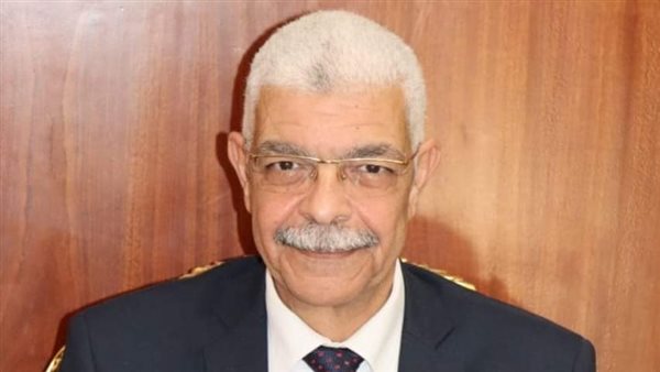 الدكتور أحمد القاصد