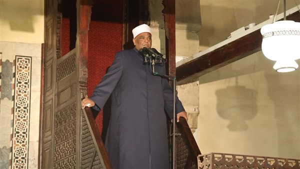 عباس شومان - وكيل