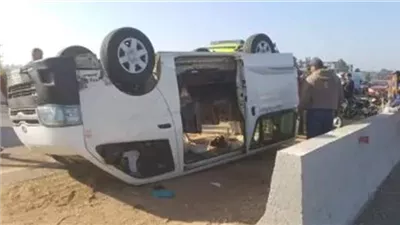 مصرع وإصابة 8 أشخاص في حادث انقلاب ميكروباص بالخانكة 