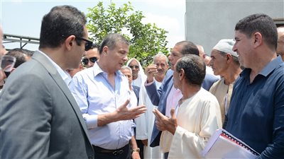 نائب محافظ البحيرة يستقبل وزير الزراعة لتفقد عدد من الجمعيات الزراعية والحقول الإرشادية