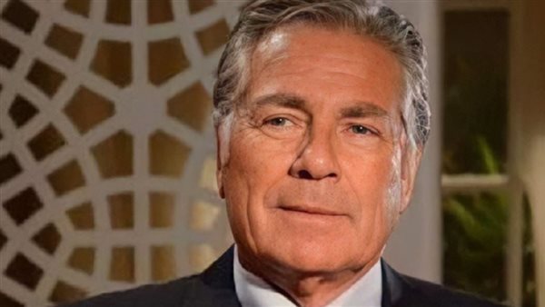 الفنان الراحل مصطفى