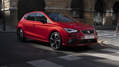 أرخص سيارة تقدمها علامة سيات الإسبانية في مصر