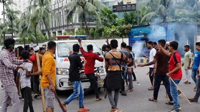 مقتل 27 شخصا على الأقل في اشتباكات ببنجلاديش.. والحكومة تعلن حظر التجول