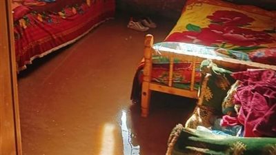 مياه الأمطار تتسبب في غرق قرى الأربعين بالوادي الجديد| صور