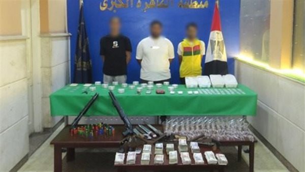 المتهمين والمضبوطات