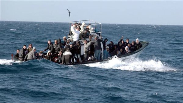 غرق مركب هجرة غير