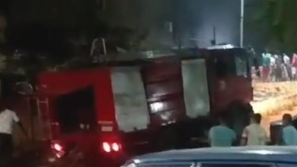 جانب من الحريق