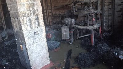 السيطرة على حريق اندلع في مصنع لتدوير المنسوجات بالمنيا.. وإصابة وحيدة