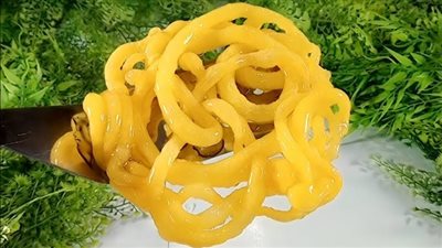 الدمياطي يكسب.. طريقة عمل المشبك بالصور خطوة بخطوة.. مقرمش زي المحلات