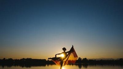 تفسير الرقص في المنام.. يدل على الخروج من المحنة والكرب