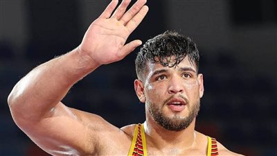 حلم البرونزية يعود من جديد.. عبد اللطيف منيع يخوض منافسات الترضية في المصارعة الرومانية بأولمبياد باريس