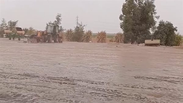 سقوط أمطار على جنوب