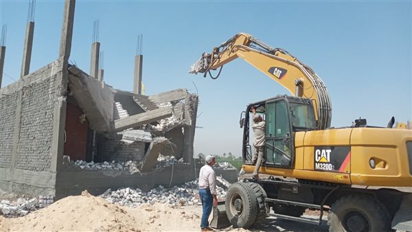 حملة إزالات بأسيوط