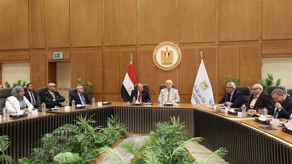 جانب من توقيع البروتوكول