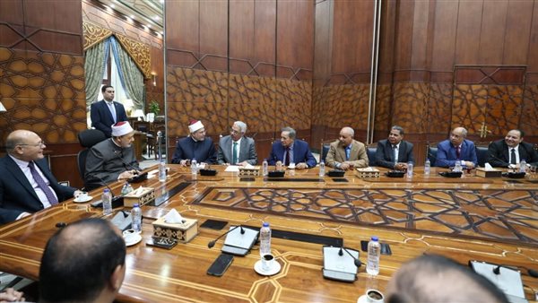 الإمام الأكبر والدكتور