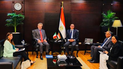 وزير الاستثمار يستقبل السفير الإيطالي بالقاهرة لبحث سبل تعزيز التعاون التجاري والاستثماري
