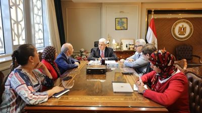 وزير التعليم العالي يستقبل مُستشار التعليم العالي بالمجلس الثقافي البريطاني بالقاهرة لبحث التعاون المشترك