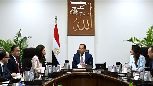 اجتماع الدكتور مصطفى