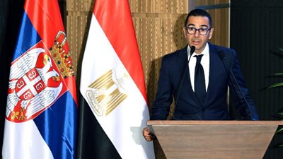 وزير الاستثمار: إنشاء منطقة حرة مع العراق لمضاعفة الصادرات 