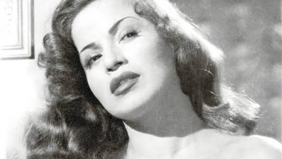 في ذكرى رحيلها.. ابنة هند رستم لـ القاهرة 24: وصتني قبل وفاتها أشوف المدفن بتاعها.. ومكانتش بتحب فيلم أنت حبيبي