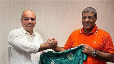 تأكيدا لـ القاهرة 24.. طارق العشري يعلن رحيله عن تدريب النصر الليبي 