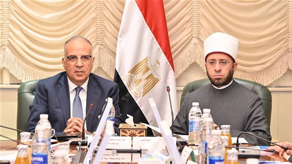 وزير الأوقاف ووزير