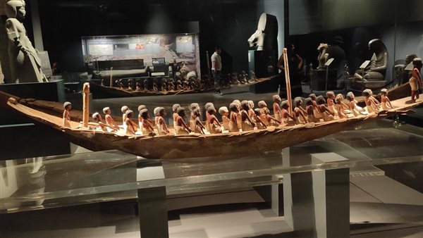 نموذج بعض المركب