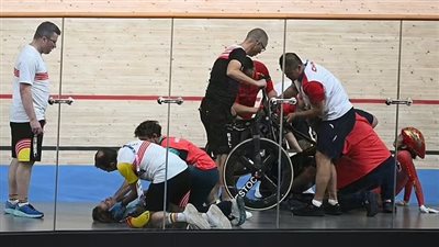 إصابة 3 لاعبات بعد تحطم دراجاتهن في حادث مروع بأولمبياد باريس | صور