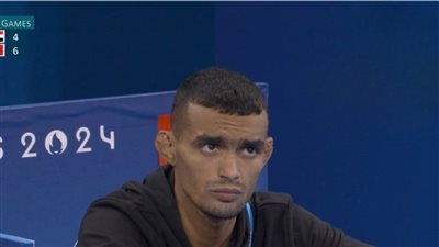 أولمبياد باريس.. انشغال المدير الفني يقود لاعب منتخب المصارعة لمنصب المدرب لزميله