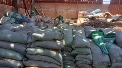 ضبط 54.5 طن أعلاف حيوانية مغشوشة خلال حملة أمنية بالقليوبية | صور