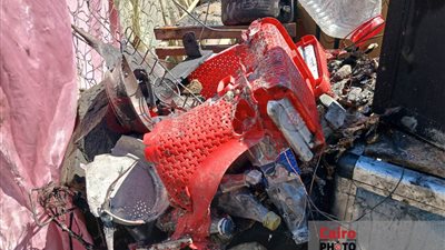 تفحمت بالكامل.. حريق يلتهم وحدة سكنية بالسويس