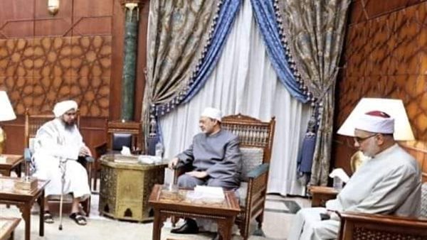 الدكتور أحمد الطيب