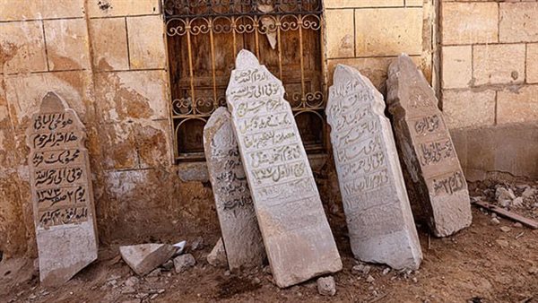 شواهد القبور التراثية