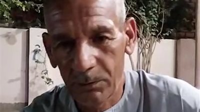 عم حسن أكبر طالب ثانوية بسوهاج بعد حصوله على 77.68%: لو كان معايا تابلت كنت عديت 99% |بث مباشر 