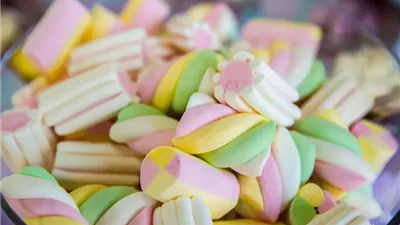  جهزيه في البيت| طريقة عمل المارشميلو للأطفال.. انتبهي لـ 7 أسرار مهمة خلال التحضير