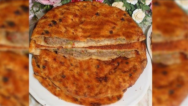 طريقة عمل العيش باللحمة