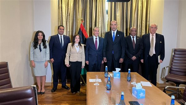 وزير الخارجية ونائب