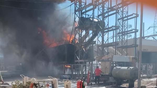 جانب من الحريق