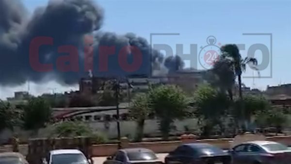 جانب من الحريق