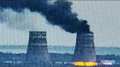  الوكالة الدولية للطاقة الذرية بعد معاينة محطة زابوروجيا النووية: لا أثر لهجمات بمسيرات على برج التبريد المتضرر 