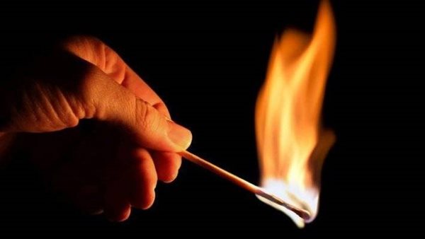 إشعال النيران - تعبيرية