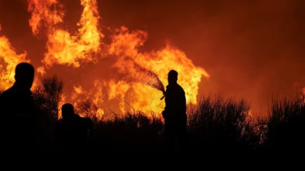 حرائق اليونان 