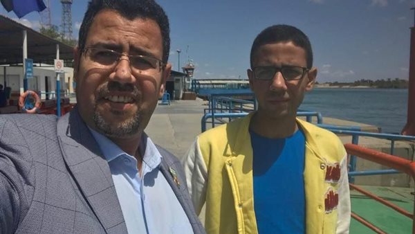 الصحفي عبد الحليم