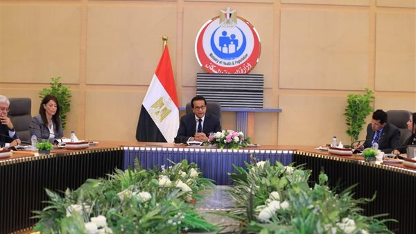 جانب من اجتماع وزير