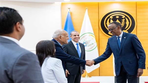 الرئيس الرواندي يستقبل