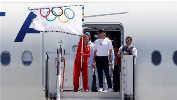 العلم الأولمبي في