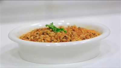 طريقة عمل اللوبيا البيضاء.. استغني عن البصل وجربي هذه الوصفة