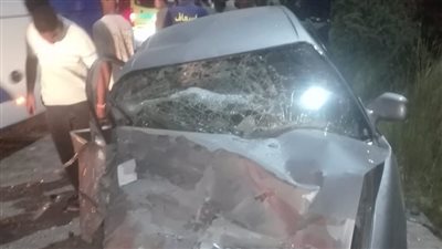 14 مصابا.. أول صور من موقع حادث تصادم سيارة ميكروباص بأخرى ملاكي في قنا 
