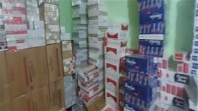 احتكرها لرفع السعر.. ضبط 105 آلاف علبة سجائر داخل مخزن بالقاهرة 